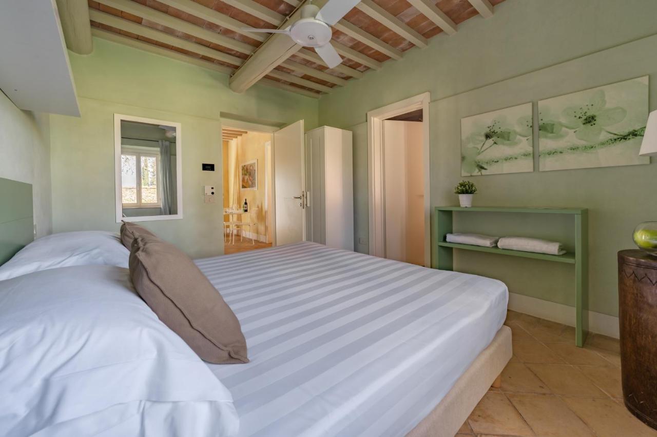 Le Versegge Resort Braccagni Екстер'єр фото