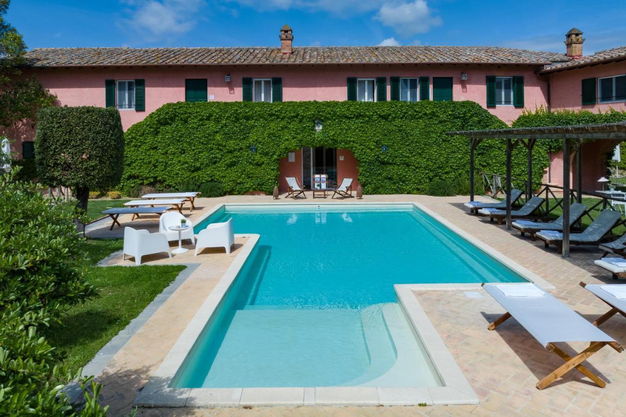 Le Versegge Resort Braccagni Екстер'єр фото